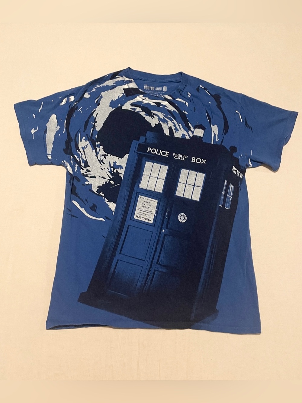 Doctor Who TARDIS Time Vortex Graphic Tee Blue Medium